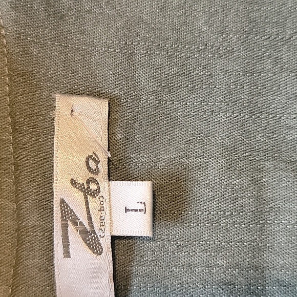 Elegant Green and Grayish Teal Lace Women's Jacket - Picture 6 of 6